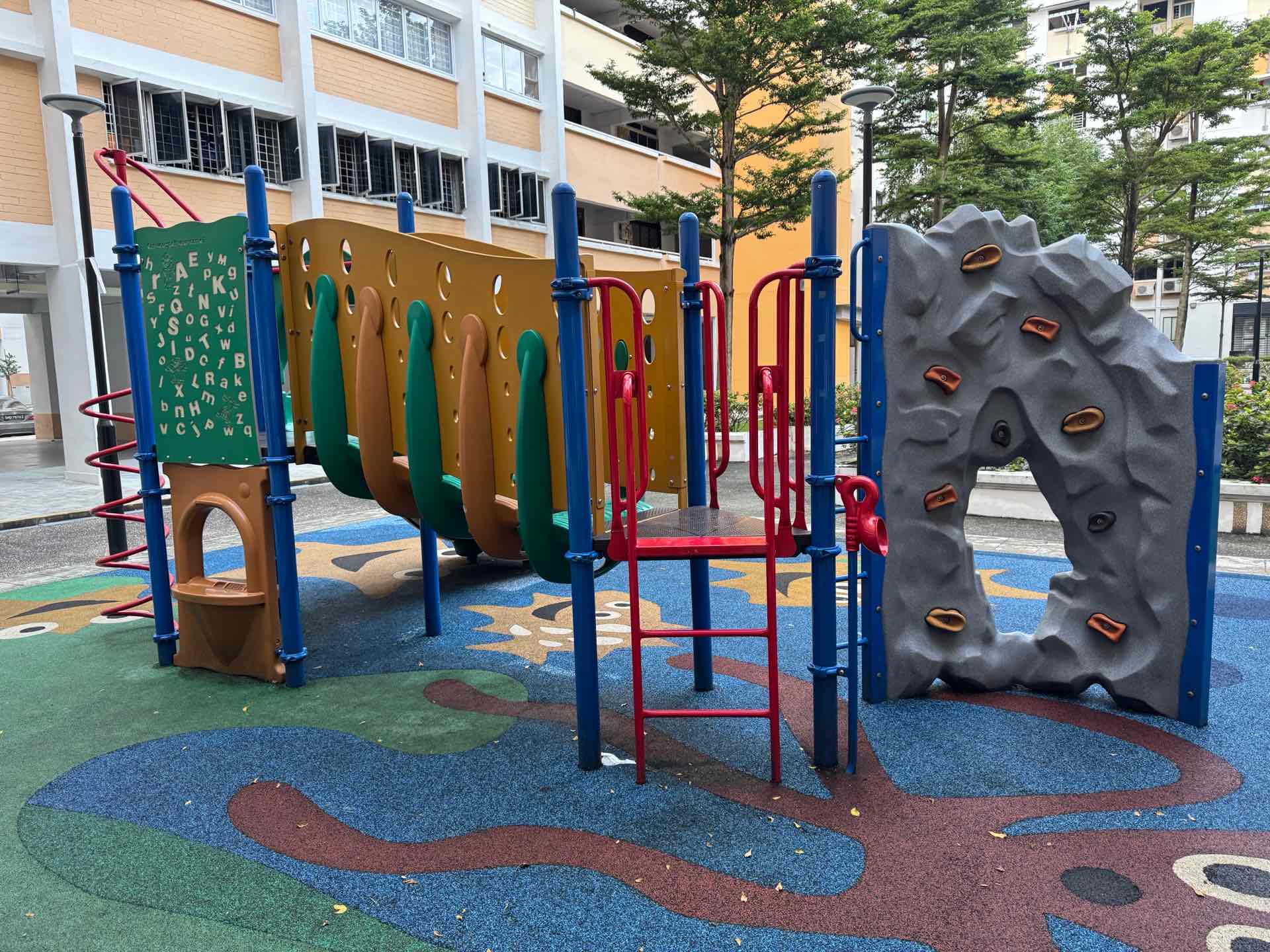 202 Serangoon Central Playground - Photo 2