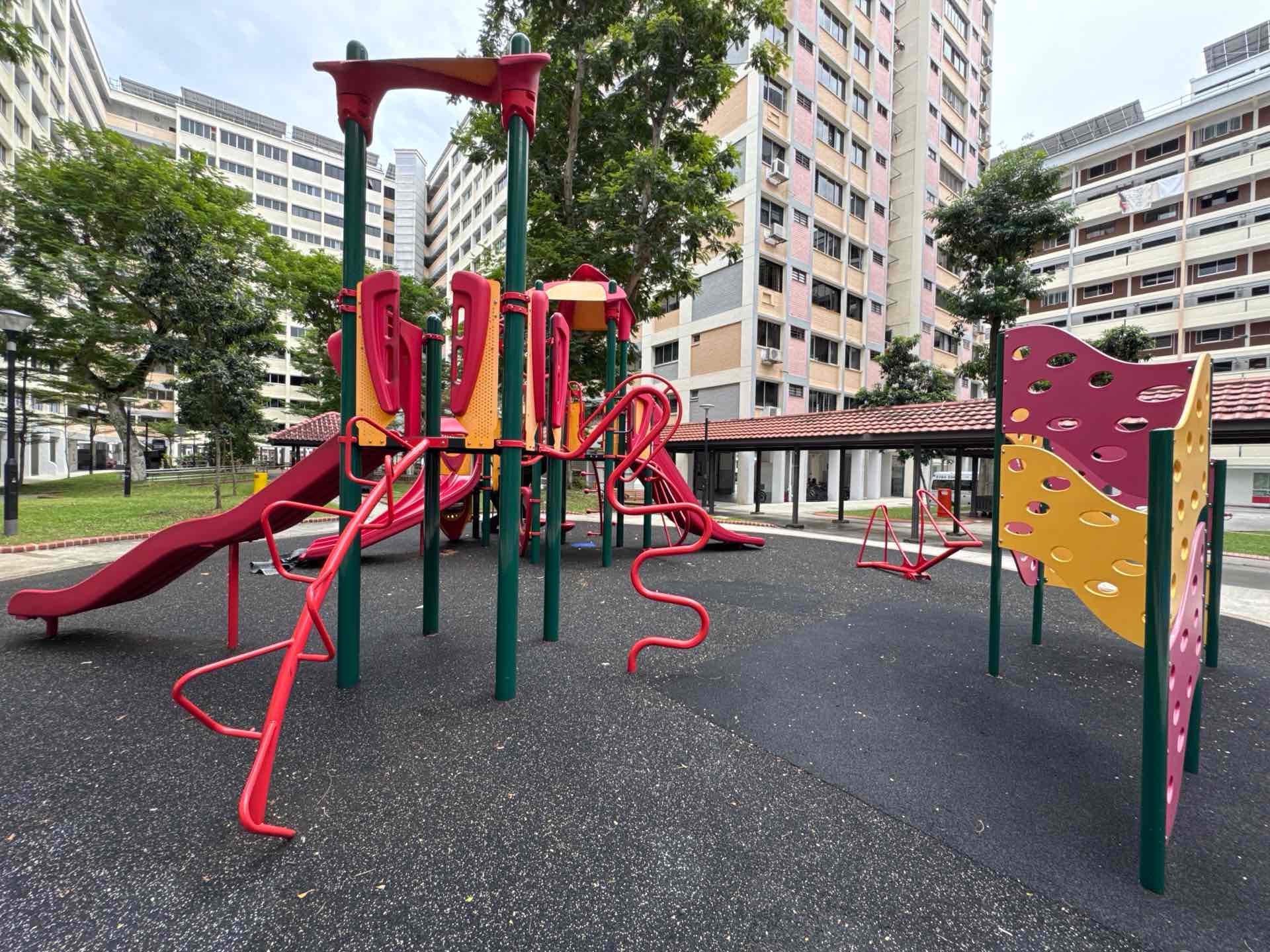 861A Tampines Avenue 5 Playground - Photo 2