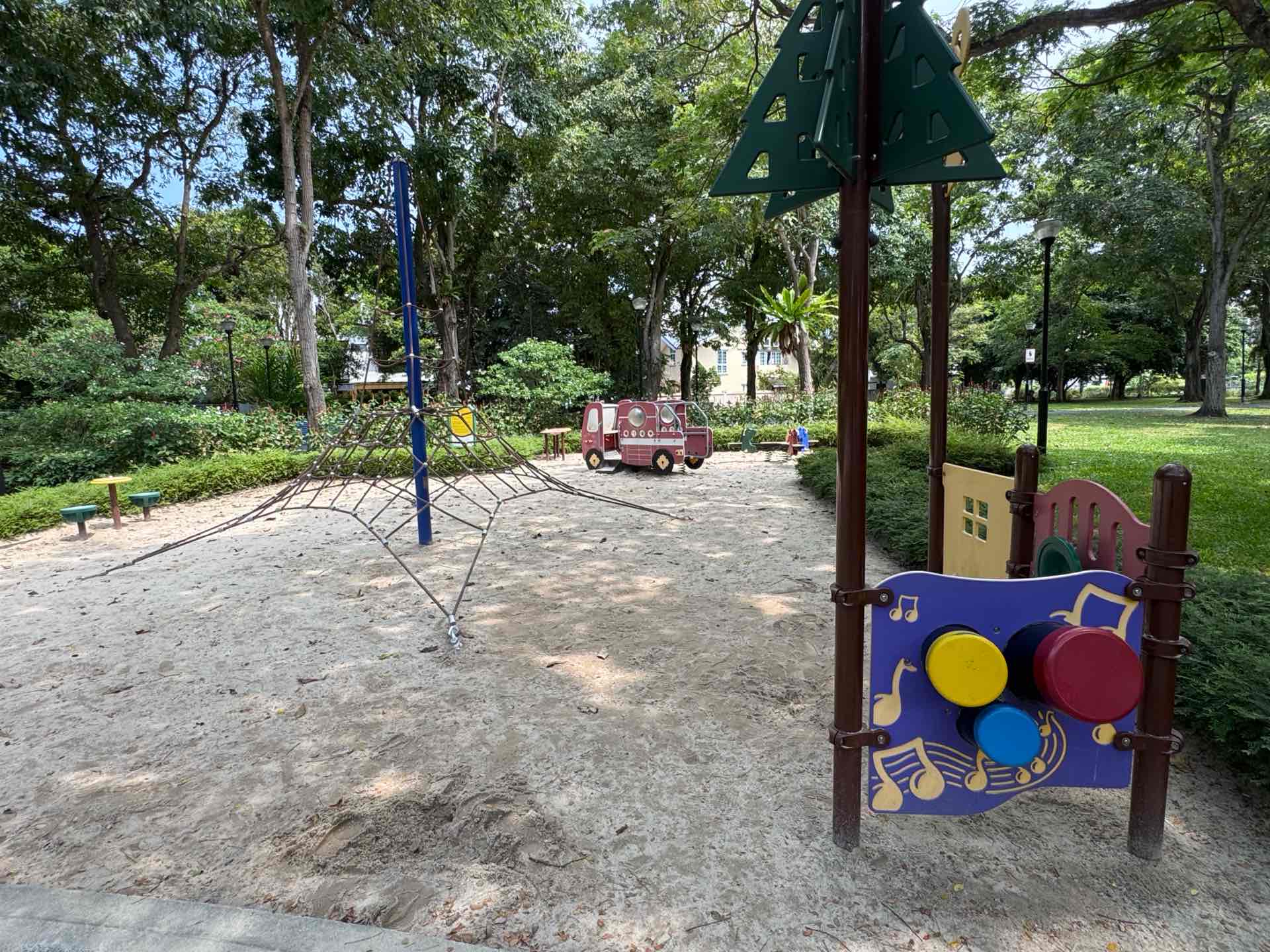Telok Kurau Park Playground - Photo 6