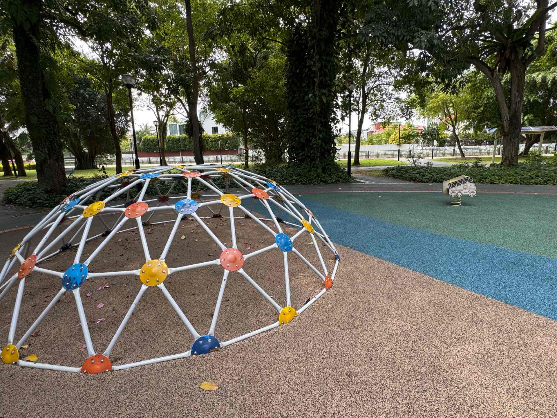 Telok Kurau Park Playground - Photo 2