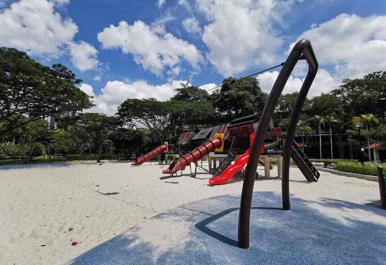 Tiong Bahru Park Playground - Photo 3