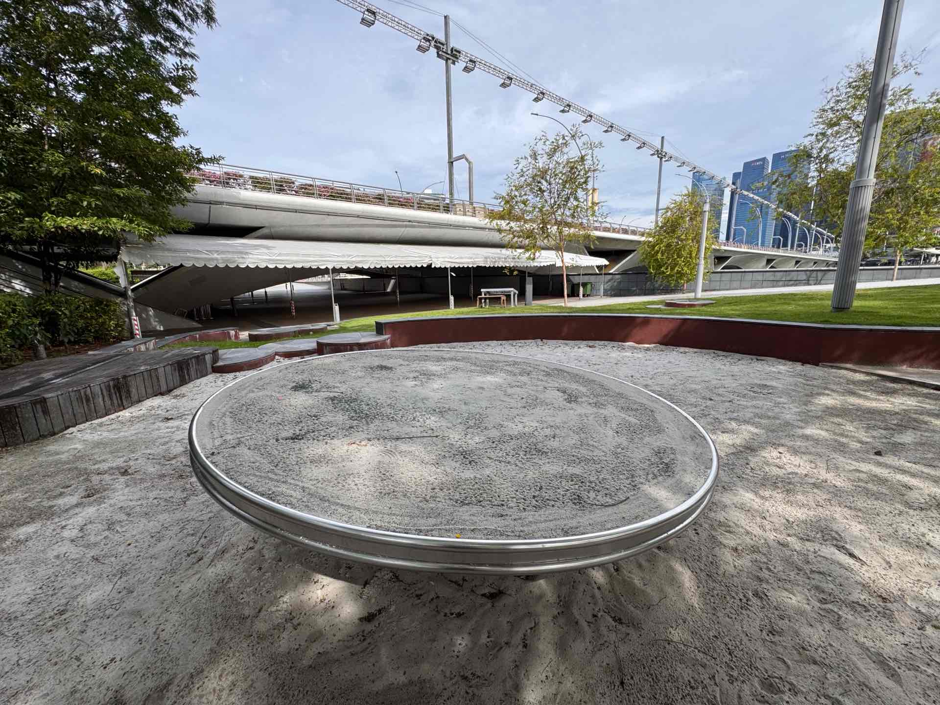 Esplanade Park Children’s Play Area - Photo 4