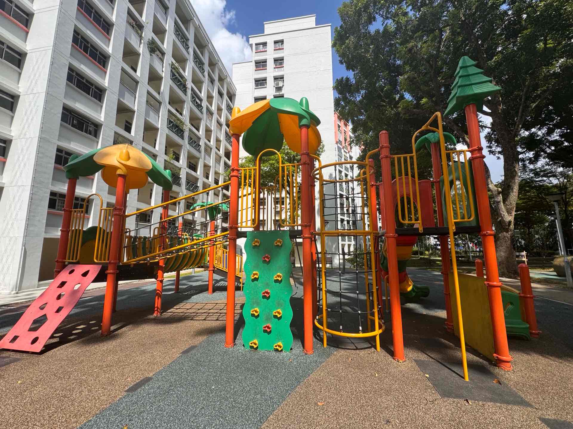 Fu Shan Garden Playground - Photo 2
