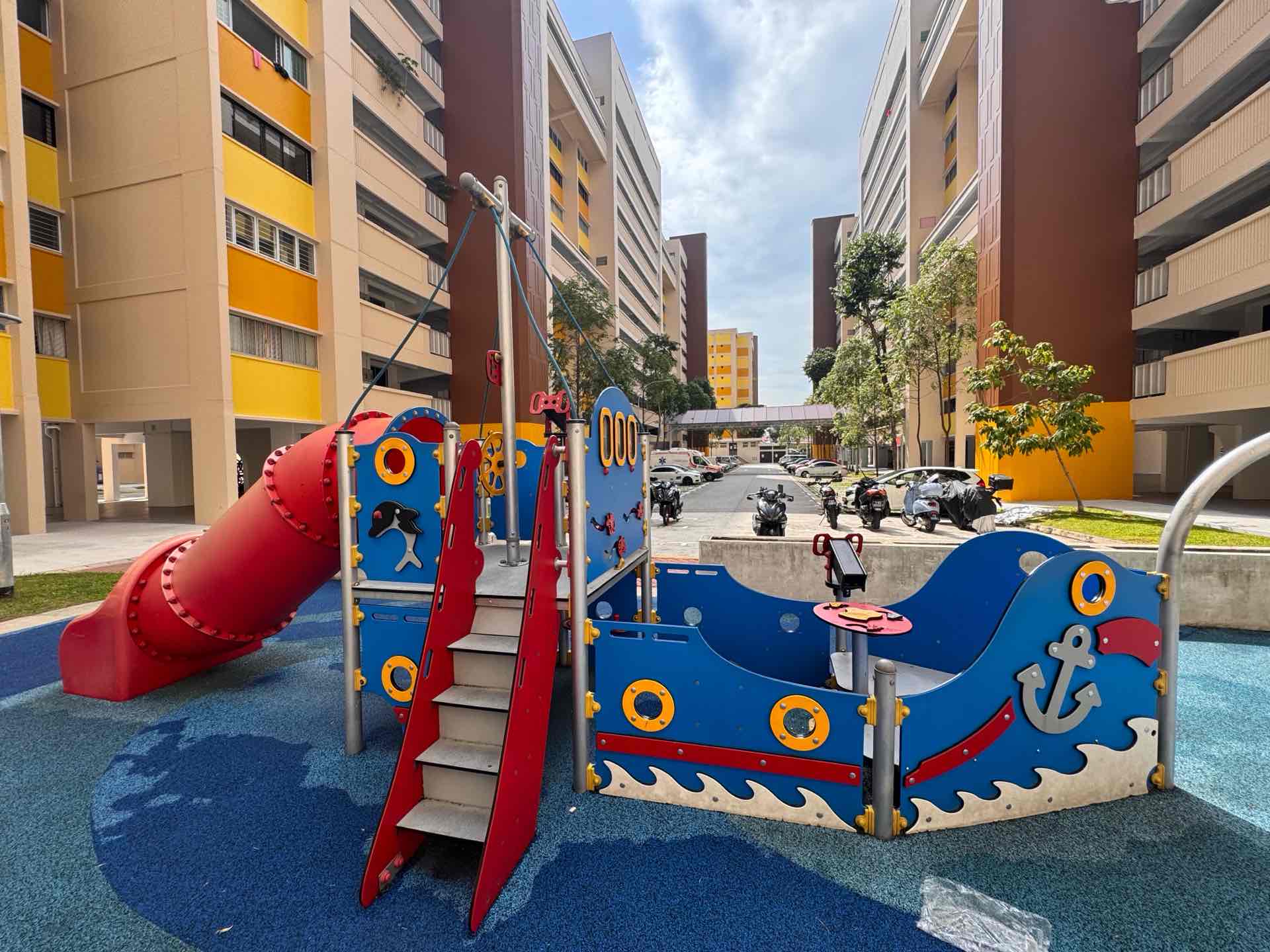 214 Tampines Street 23 Playground