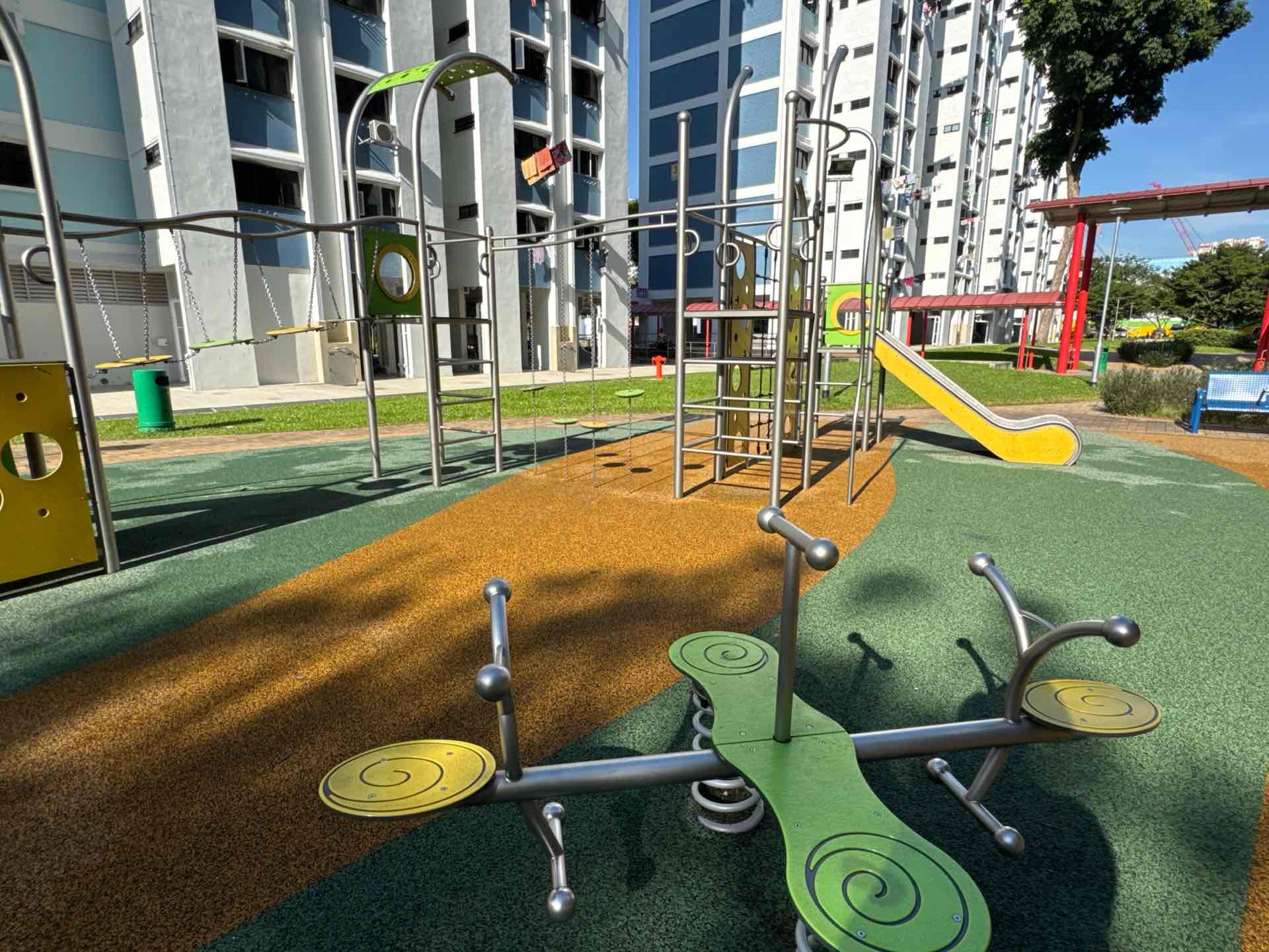 323 Ang Mo Kio Avenue 3 Playground - Photo 2