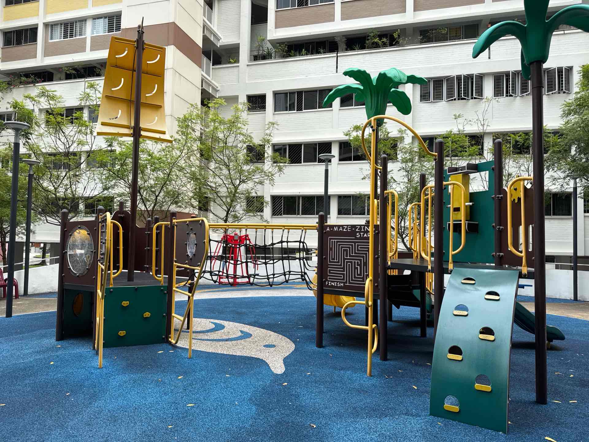 422 Serangoon Central Playground - Photo 2