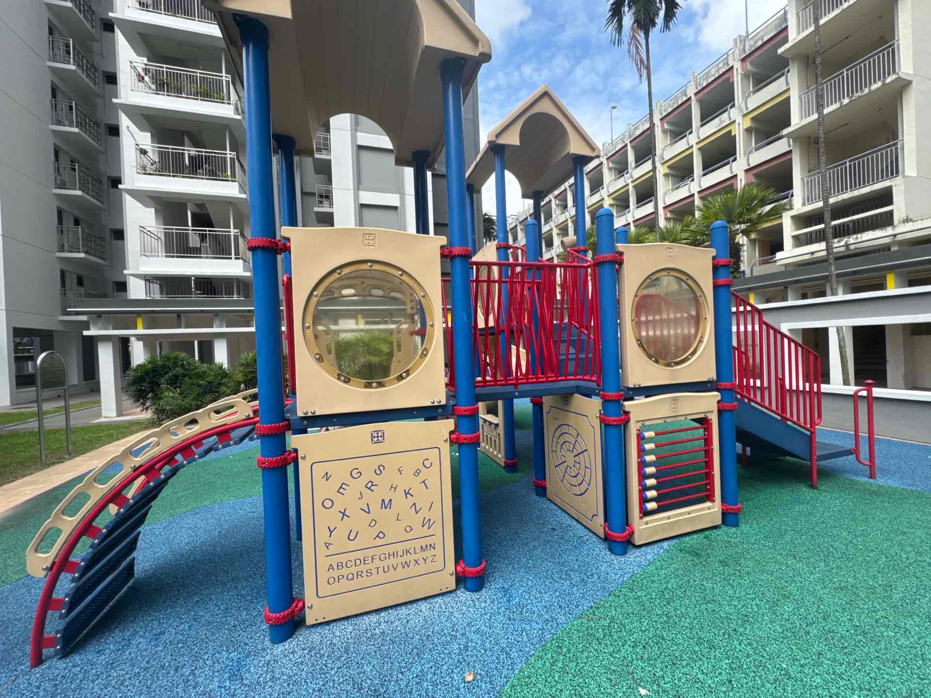 579 Woodlands Drive 16 Playground - Photo 2