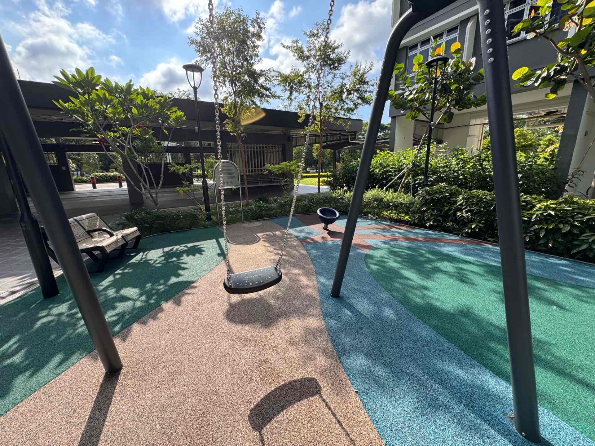 Kallang Breeze 22 Playground - Photo 4