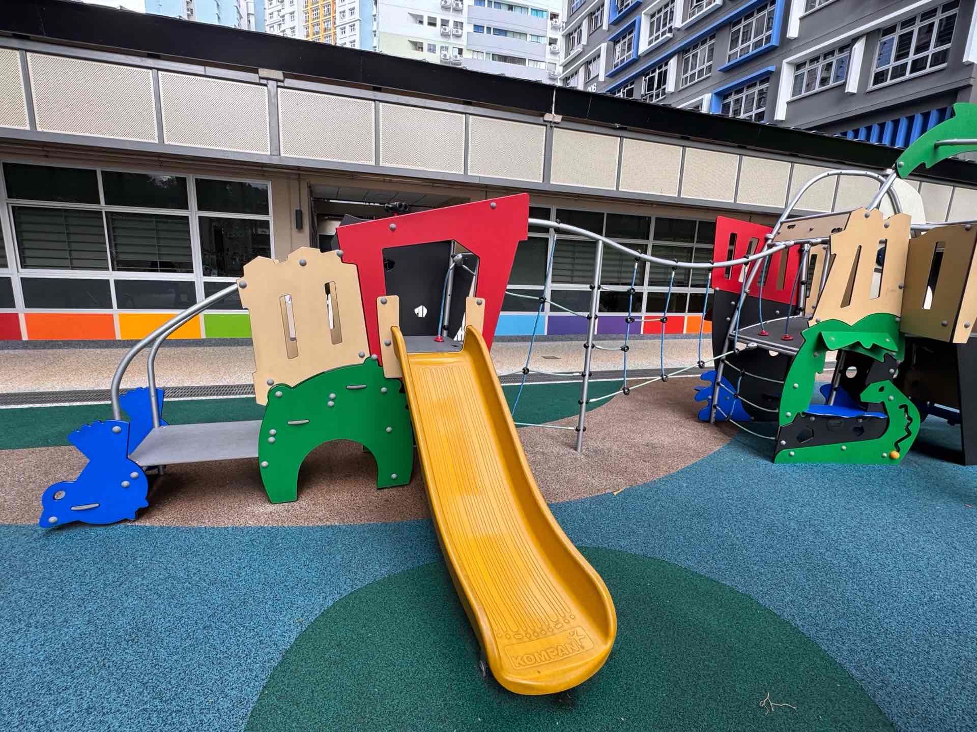 Kallang Breeze 20A Playground - Photo 2
