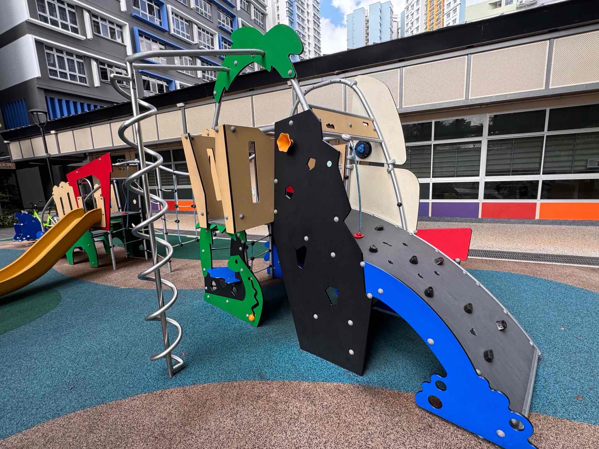 Kallang Breeze 20A Playground - Photo 3